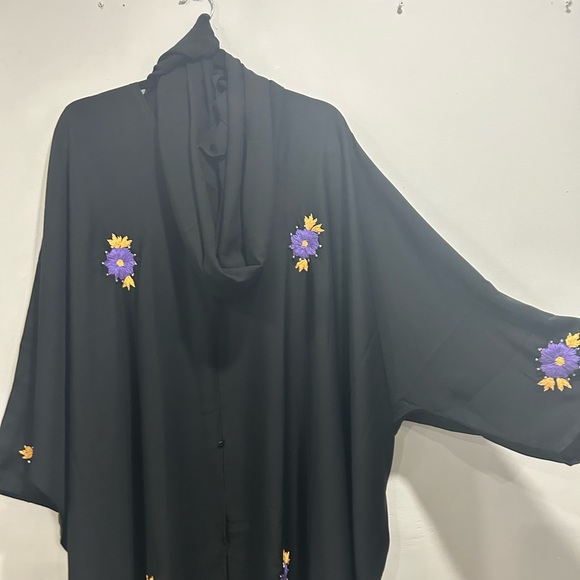 Dresses & Skirts - Purple/black  beautiful dress